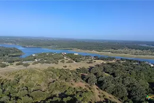 4805 Lookout Ridge Dr, Marble Falls, TX 78654 - Photo 20