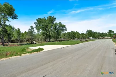 114 Empire Street, Elgin, TX 78621 - Photo 36