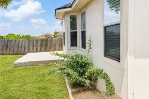 136 Musgrav, Kyle, TX 78640 - Photo 28