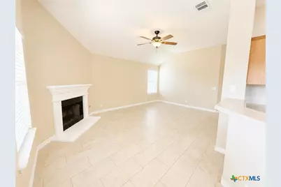 136 Musgrav, Kyle, TX 78640 - Photo 2