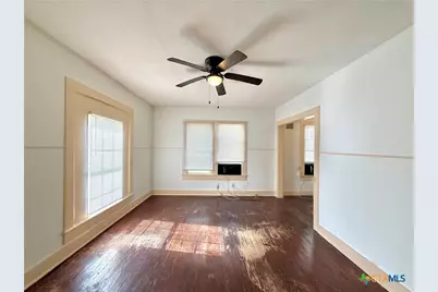 1006 N Goldman Street, Victoria, TX 77901 - Photo 4
