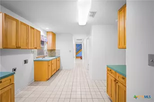 438 Westpark Ave, Victoria, TX 77905 - Photo 20