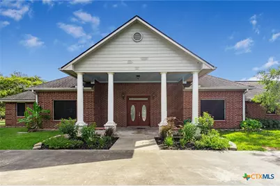 438 Westpark Avenue, Victoria, TX 77905 - Photo 1
