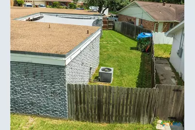 101 Mc Dow Street, Victoria, TX 77901 - Photo 36