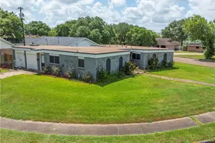 101 Mc Dow St, Victoria, TX 77901 - Photo 32