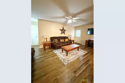 101 Mc Dow Street, Victoria, TX 77901 - Photo 2