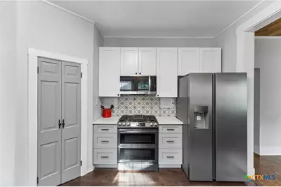 721 W Kings Highway, San Antonio, TX 78212 - Photo 20