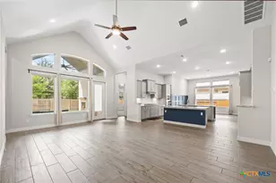 3821 Lombard St, Round Rock, TX 78681 - Photo 6