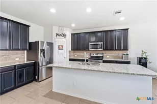 9013 Bowfield Dr, Killeen, TX 76542 - Photo 16
