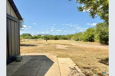 134 E North Street, Goliad, TX 77963 - Photo 22