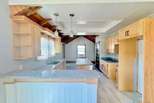 134 E North St, Goliad, TX 77963 - Photo 30