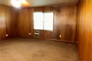 1305 E Mistletoe Ave, Victoria, TX 77901 - Photo 6