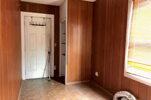 1305 E Mistletoe Ave, Victoria, TX 77901 - Photo 20