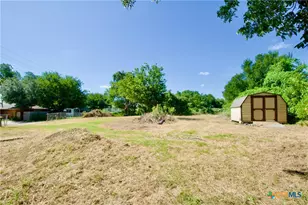 216 Fortune St, Marlin, TX 76661 - Photo 14