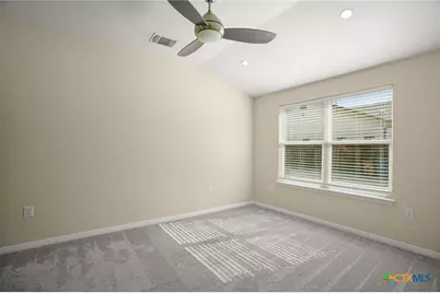 1705 E 14th Street #B, Austin, TX 78702 - Photo 18