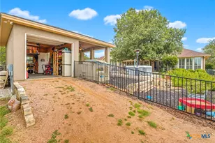 317 Whitestone Dr, Spring Branch, TX 78070 - Photo 34