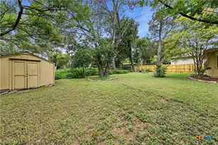 531 Beverly Ln, New Braunfels, TX 78130 - Photo 18