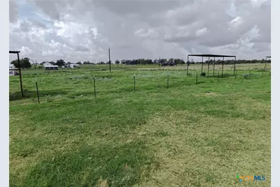 334 Johnson Farms Rd Road, Harwood, TX 78632 - Photo 4