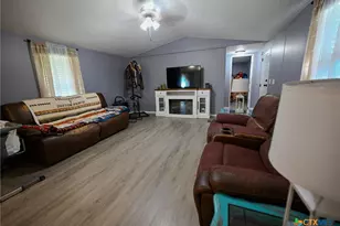 334 Johnson Farms Rd Rd, Harwood, TX 78632 - Photo 18