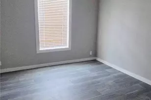 2214 Pecan St, Bastrop, TX 78602 - Photo 14