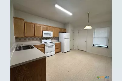 201 Janelle Drive #B, Copperas Cove, TX 76522 - Photo 4
