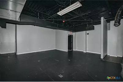 4106 Houston Highway, Victoria, TX 77901 - Photo 32