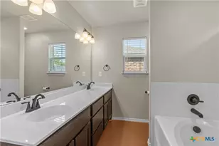 1711 Fossil Trl, Belton, TX 76513 - Photo 24
