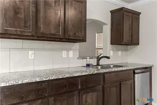 1711 Fossil Trl, Belton, TX 76513 - Photo 10