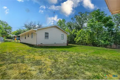 306 Fennimore Street, Gatesville, TX 76528 - Photo 22