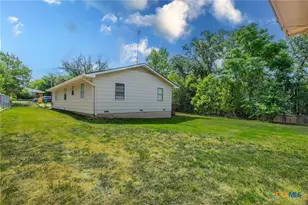 306 Fennimore St, Gatesville, TX 76528 - Photo 22