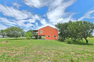 205 Buckskin Dr, Palacios, TX 77465 - Photo 30
