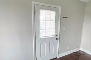 205 Buckskin Dr, Palacios, TX 77465 - Photo 12