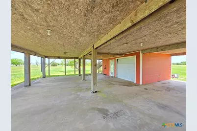 205 Buckskin Drive, Palacios, TX 77465 - Photo 6