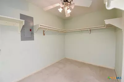 748 W Bayshore Drive, Palacios, TX 77465 - Photo 22
