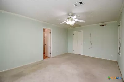 748 W Bayshore Drive, Palacios, TX 77465 - Photo 20