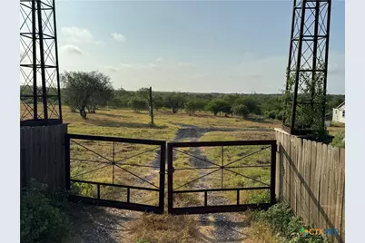 2865 Fm 1150, Kingsbury, TX 78638 - Photo 2