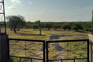 2865 Fm 1150, Kingsbury, TX 78638 - Photo 4