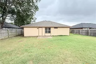 3607 Crescent Dr, Killeen, TX 76543 - Photo 32