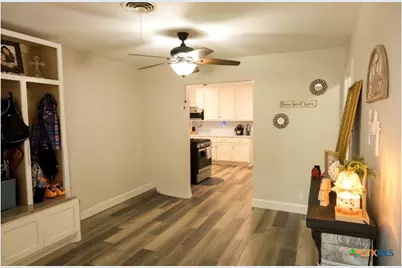 1608 Bexar Avenue, Victoria, TX 77901 - Photo 2