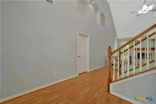 103 Sierra Ridge Dr, San Marcos, TX 78666 - Photo 8