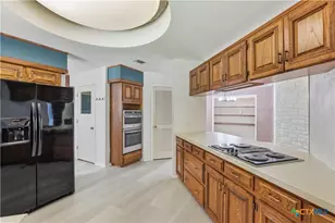 704 Evans St, Killeen, TX 76541 - Photo 10