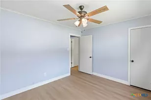 704 Evans St, Killeen, TX 76541 - Photo 26