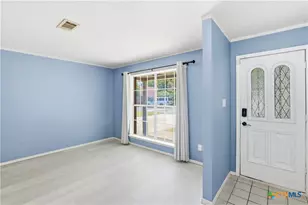704 Evans St, Killeen, TX 76541 - Photo 4