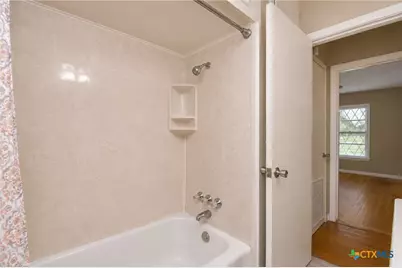 606 E Mesquite Lane, Victoria, TX 77901 - Photo 20