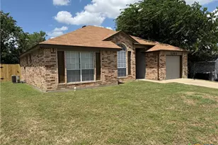 2203 Bluebonnet Dr, Killeen, TX 76549 - Photo 2