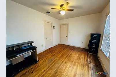 226 Duggan Street, Seguin, TX 78155 - Photo 10