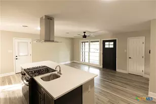 22 Steele St, Lampasas, TX 76550 - Photo 14