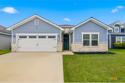 121 Nantucket Avenue, Victoria, TX 77904 - Photo 1