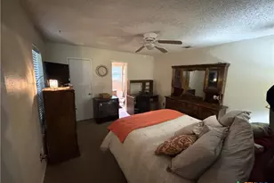 202 Vanessa Ln, Victoria, TX 77901 - Photo 8
