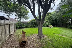 202 Vanessa Ln, Victoria, TX 77901 - Photo 20